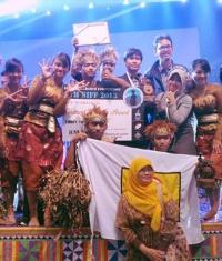 Anak TKI Menerima 2 Penghargaan di Malaysia