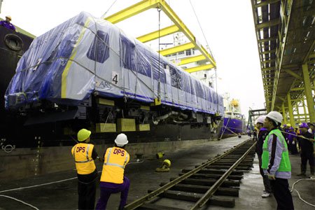 Woojin - Kereta Api Kualanamu