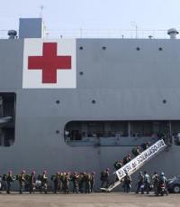 KRI dr. Soeharso-990 Menuju Misi Kemanusian di Pulau Terpencil