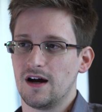 Inggris Tahan Kawan Jurnalis yang Dekat dengan Snowden