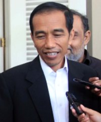 Jokowi: Saya Baca <i>Rakyat Merdeka Online</i> Malam Hari