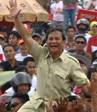 Prabowo Coba Jernihkan Maksud Gamawan Fauzi Soal Kerjasama dengan FPI