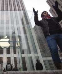 Apple Bantah Dokumen Snowden