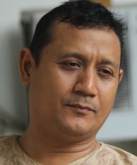 Prioritas Sang Presiden, Antara Bencana dan Partai; Emangnya Dia Pintar?