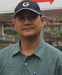 Menguapnya Capres Penari Latar