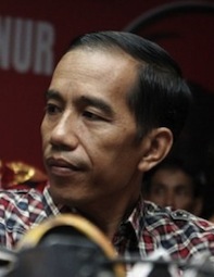 Hanya <i>Hoax</i>, Jusuf Kalla dan Akbar Tandjung Berpotensi Dampingi Jokowi