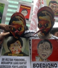 DPR Tidak Bisa Makzulkan Boediono