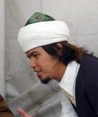 Ketum PBNU:  <i>Bismillah, </i>Saudara Ustadz Ahmad Dhani Saya Lantik Menjadi Ketua Lesbumi