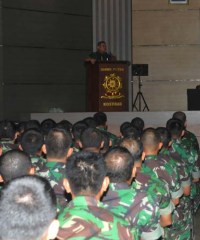 KSAD Instruksikan Prajurit Kostrad Jaga Kehormatan di Pilpres