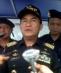 Sarana Terbatas, KKP Tetap Berkomitmen Perangi <i>Illegal Fishing</i>