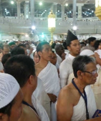 Ini Klarifikasi Ahmad Basarah soal Pakaian Ihrom Jokowi