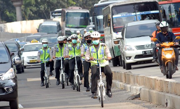 Patroli Sepeda Polisi