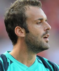 Mantan Kiper Arsenal Divonis Menderita Penyakit Jantung yang Langka