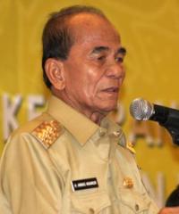 KPK Tangkap Tangan Gubernur Riau