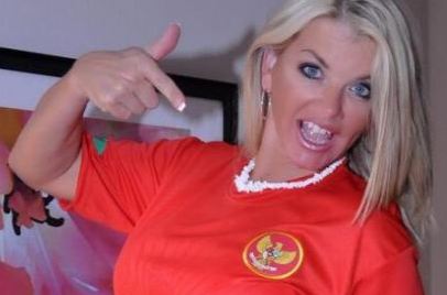 Thailand Bantai Indonesia, Bintang Film Porno Ini Ikut Kesal