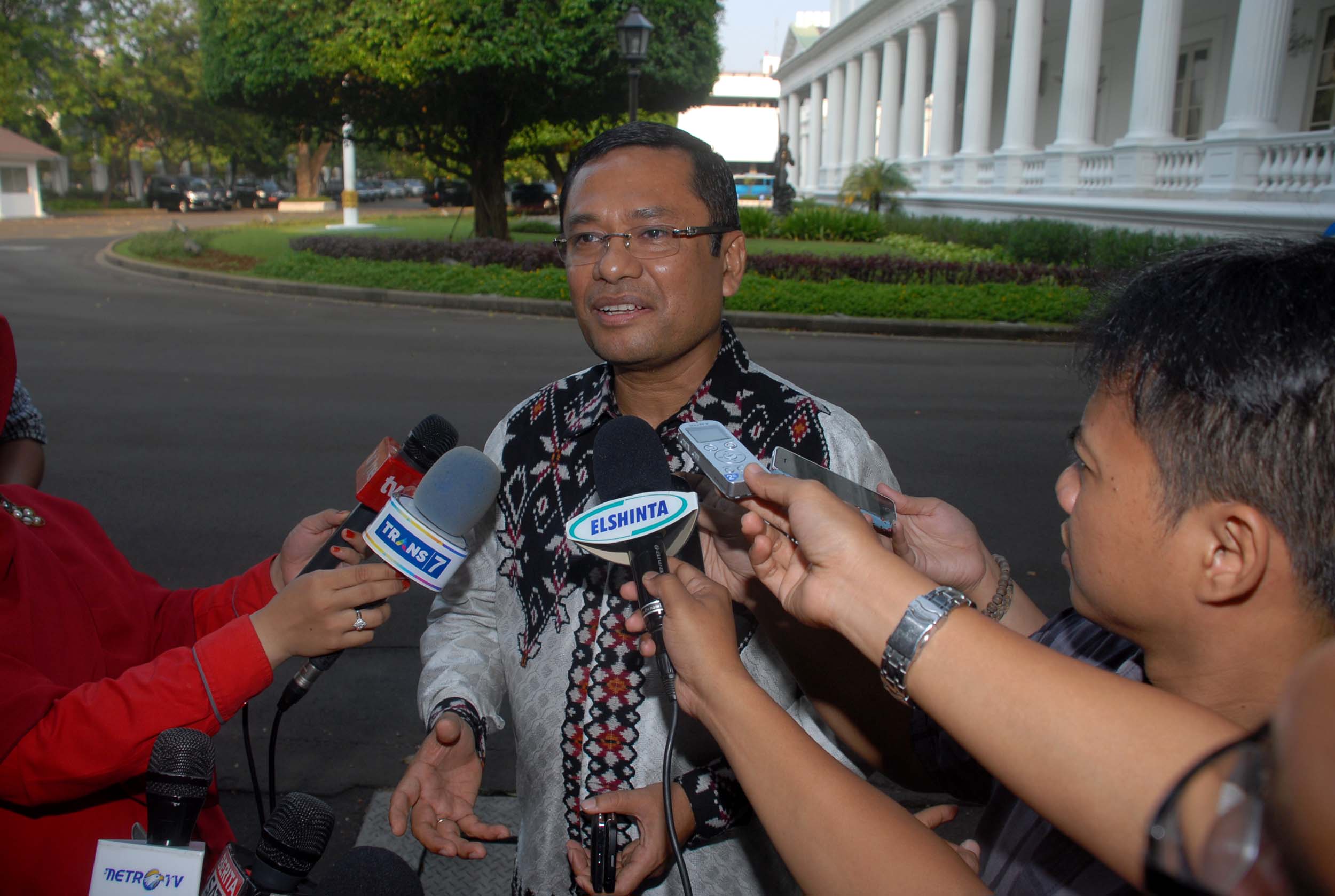 Soal Peluang jadi Menteri, Saleh Husin Serahkan ke Presiden