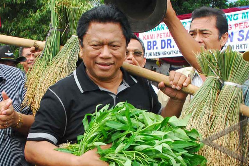 Waduh, Masak Kubu Jokowi Mau Usung OSO yang Bermental Preman jadi Ketua MPR