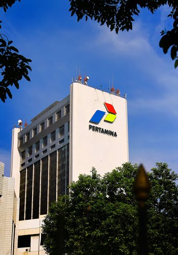 Dunia Bisnis Harus Tolak Rinaldi dan Widyawan sebagai Dirut Pertamina