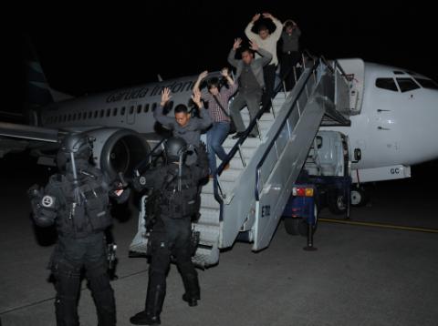 TNI Berhasil Tewaskan 16 Teroris, Tapi Cuma Latihan