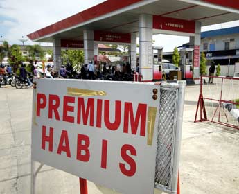 Penghapusan Premium untuk Siapa?