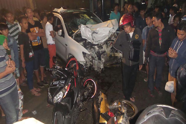 Tabrakan Beruntun di Pondok Indah, Empat Orang Meninggal