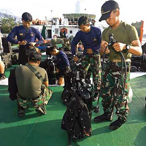 6 Bulan Tak Nyelam, Latihan Dasar Lagi Di Kolam Dangkal