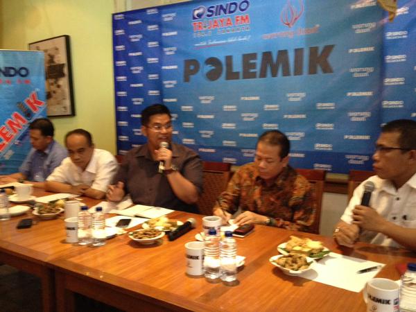 Pimpinan DPR: Menteri Membingungkan, Presiden harus Angkat Jubir