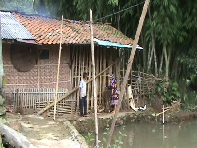 Beras Mahal, Singkong Rebus Jadi Menu Utama Keluarga Muhidin