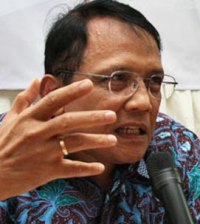 Jokowi Harusnya Tiru Ahok yang Berani Lawan Parlemen