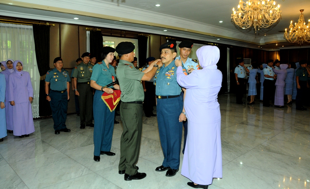 22 Perwira Tinggi TNI Naik Pangkat