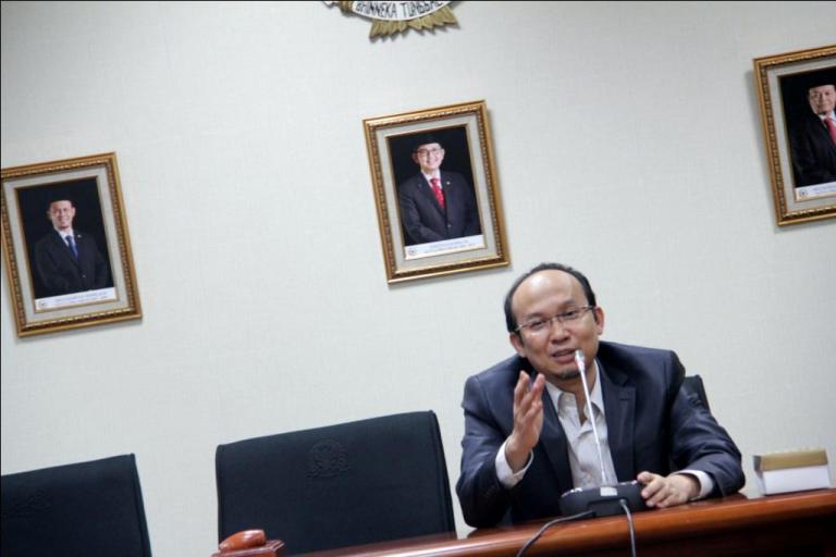 PKS Heran, Jokowi Teriak-teriak Kritik IMF dan Bank Dunia, Tapi Ngutang ke Tiongkok