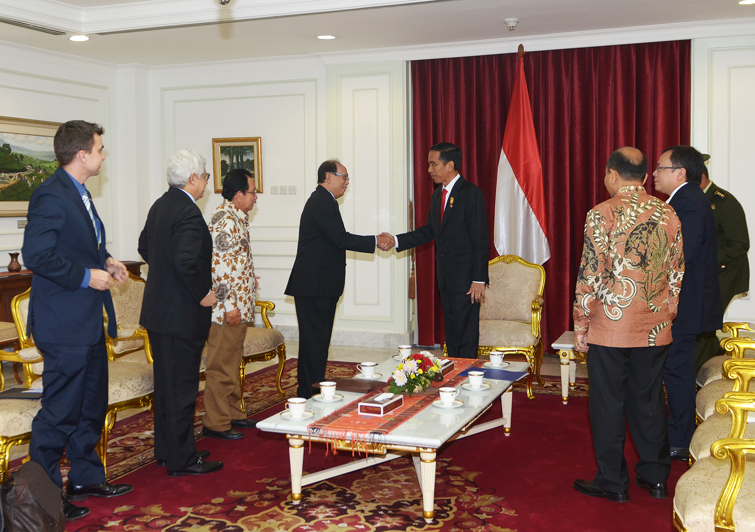 Jokowi Gantikan SBY Jadi Anggota Kehormatan WIEF