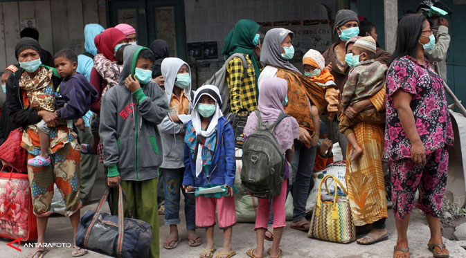 Pengungsi Sinabung Kecewa Tidak Ada Sarana Ibadah Ramadhan