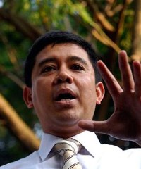 Menteri Yuddy Buat Surat Edaran Penanganan Ijazah Palsu PNS