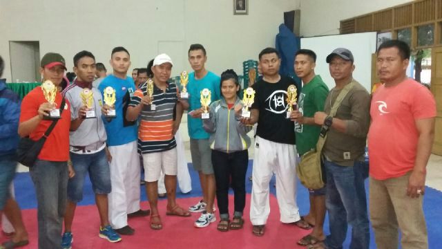 Yonif Linud 433/JS Kostrad Borong 6 Piala Kejurda INKAI 2015