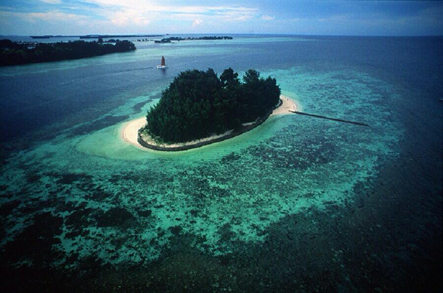 Langgar Aturan, Pulau Pribadi Surya Paloh Disegel Pemda Kepulauan Seribu