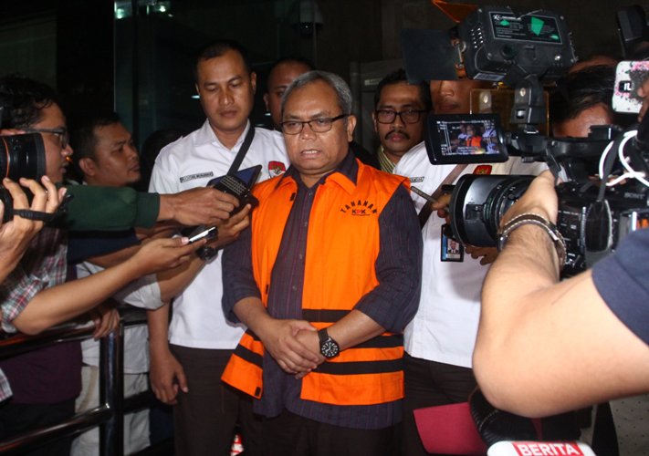 Tersangka Kasus Suap: Mudah-Mudahan Tidak Diulangi Oleh Orang Lain