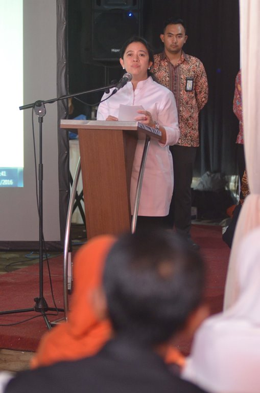 Puan Maharani Cek Tempat Program KIS Di Bandung Barat