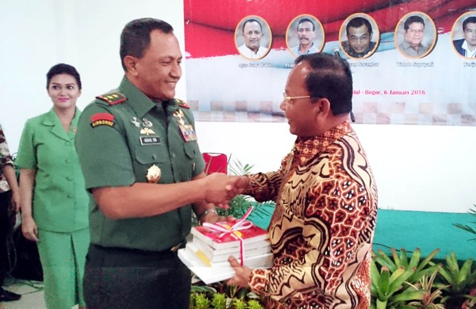 Komjen Saud Usman Ingatkan Pejabat Baru BNPT Fokus Bekerja