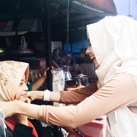 World Hijab Day, Dompet Dhuafa Bagikan Lima Ribu Jilbab Gratis