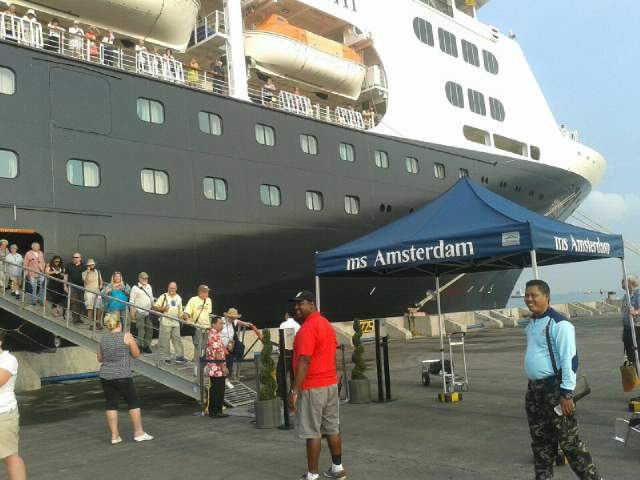 Keelokan Lombok Akan Dipamerkan Di Arab Saudi