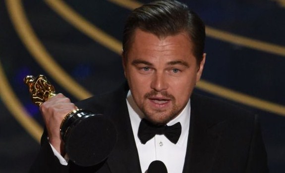 Piala Oscar Pertama Untuk Leo