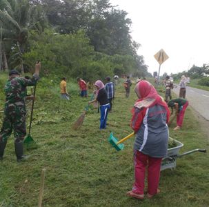 Satgas Pamtas TNI Senang Bisa Ikut Gotong Royong