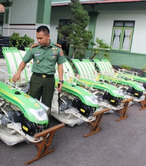 Transplanter Bantuan Dari Pusat Segera Difungsikan Untuk Petani