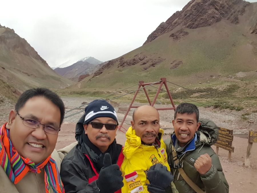 Pendakian Aconcagua Selesai, Sabar Gorky Dkk Tiba Dengan Selamat