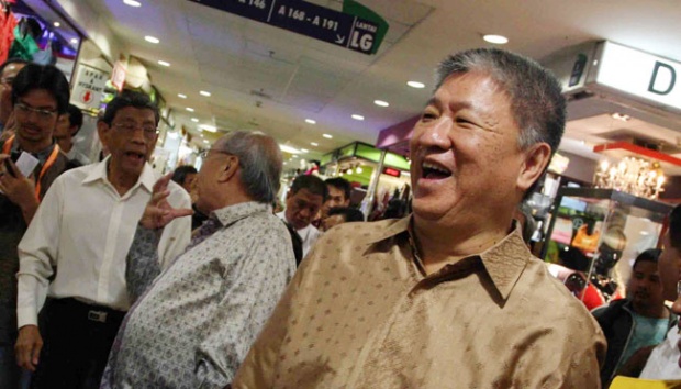 KPK Berurusan Dengan "Raksasa"