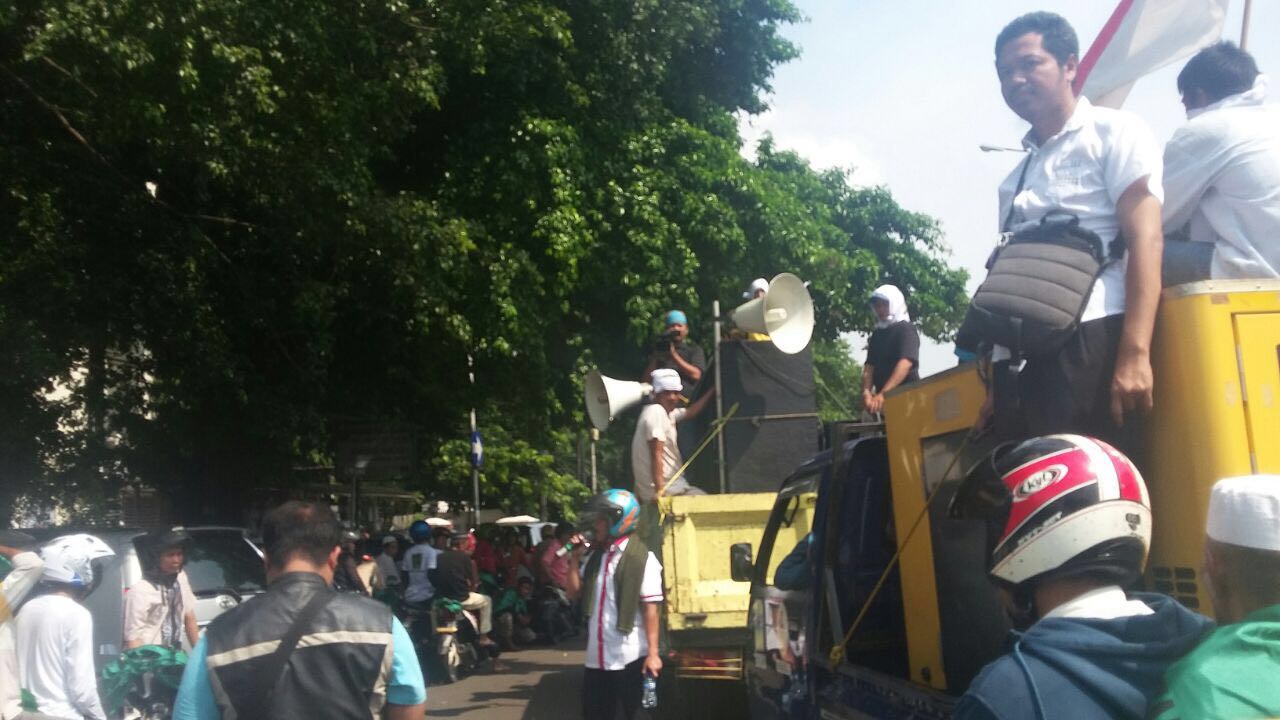 Demonstran PPP: Pecat Menteri Yasonna Laoly<i>!</i>