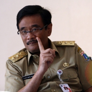 Djarot: Pejabat Kelamaan Duduk Jadi Lupa Berdiri