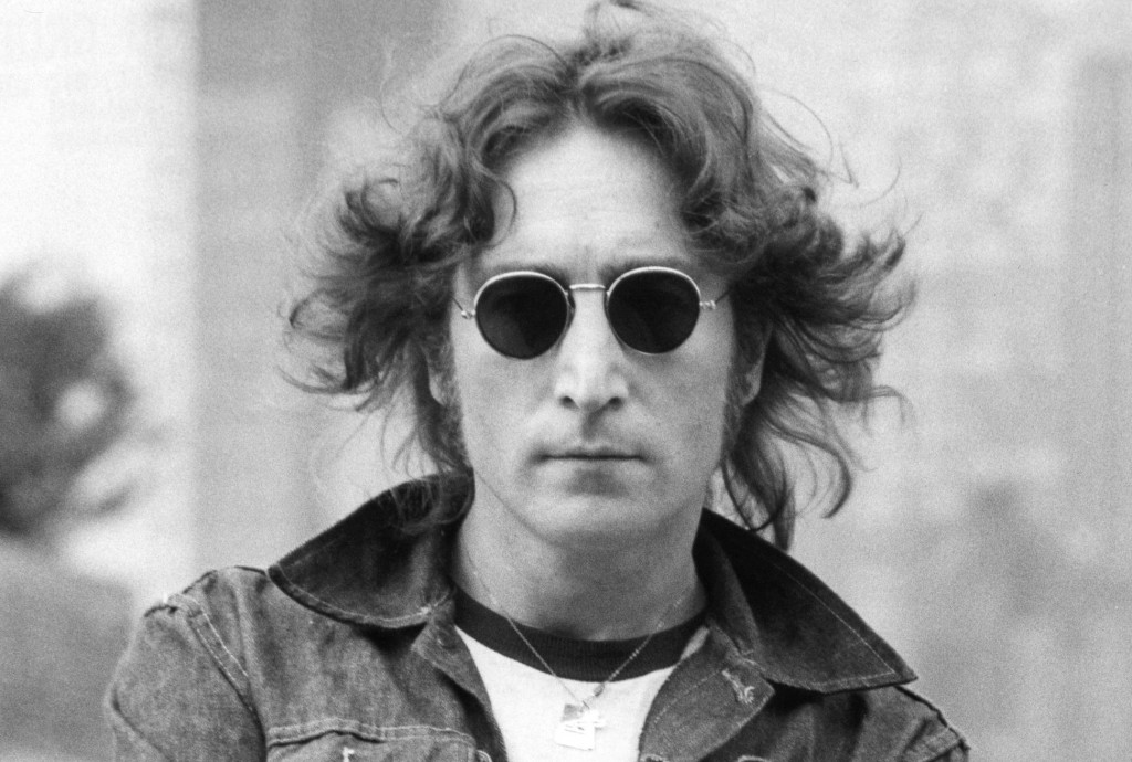 Puisi Percakapan Dengan John Lennon