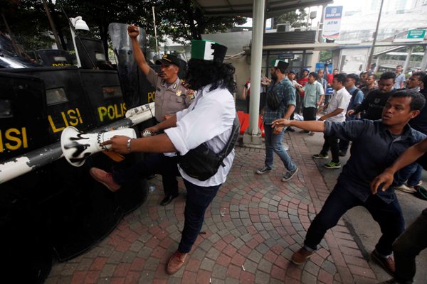 Mestinya HMI Geruduk Rumah Saut, Bukan Kantor KPK